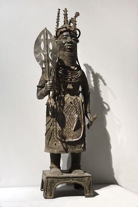 非洲铜像贝宁国王