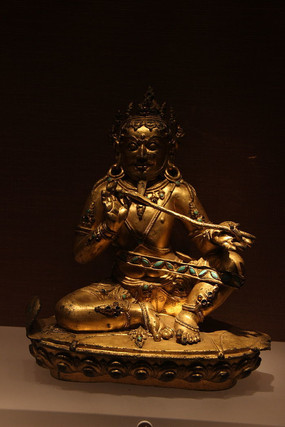 ��ɾ�����������