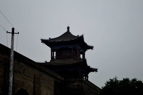 ŷ齹