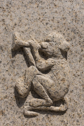 ���Ӹ���