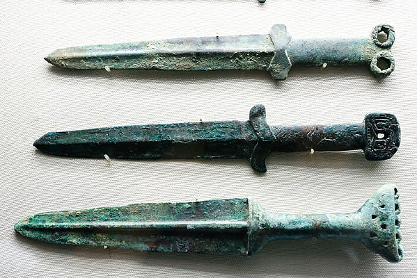 ս����ͭ�̽�