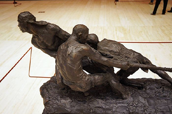 ��������