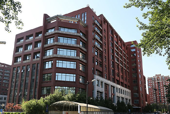 �˴����¥��ѧ¥�⾰