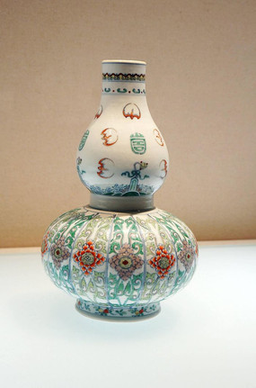 �����ƺ�«ƿ