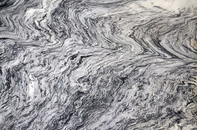 ��ɫ����ʯ����