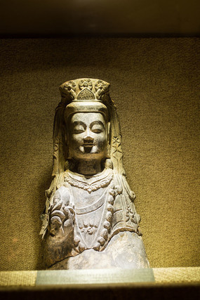 ��κ������