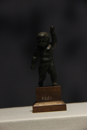 �������˹С�͵���