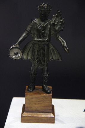 ɭ��֮��������Ŭ˹С�͵���