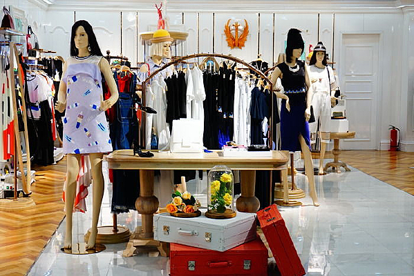 ��װ��Ʒģ��