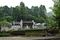 ��ɽ����