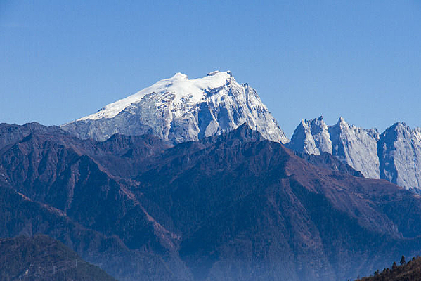 ����ѩɽ�Ļ�ѩ