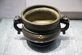 ����ͭ������¯