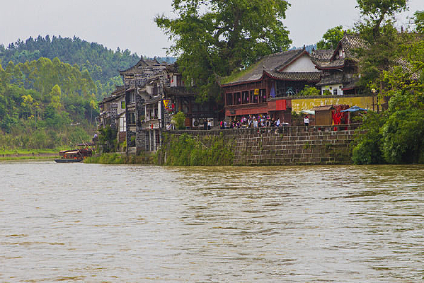 �������Ϫ���߲�¥