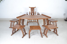 �����߼���