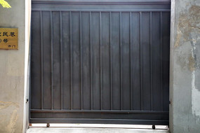 ��ɫ�������ű���