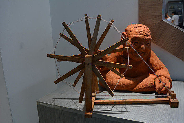 �������˷���