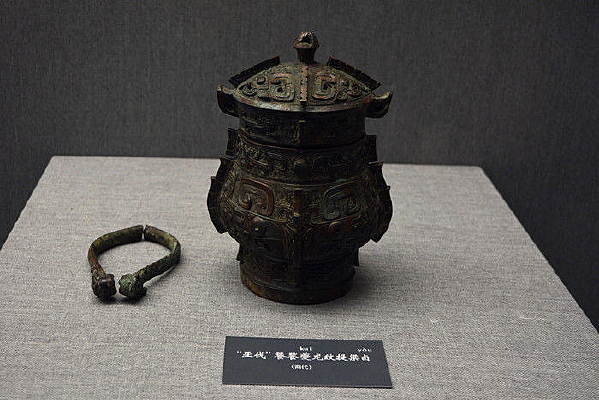 �̴�����������±