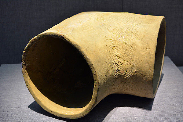 ս������