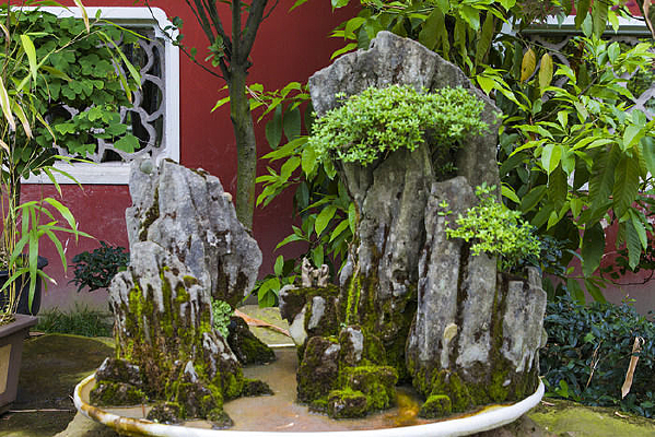 �辰 ��ʯ����