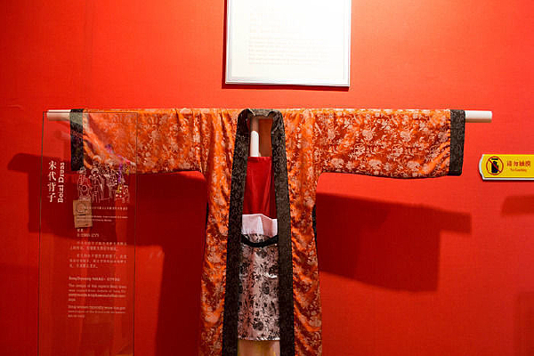 �δ�����