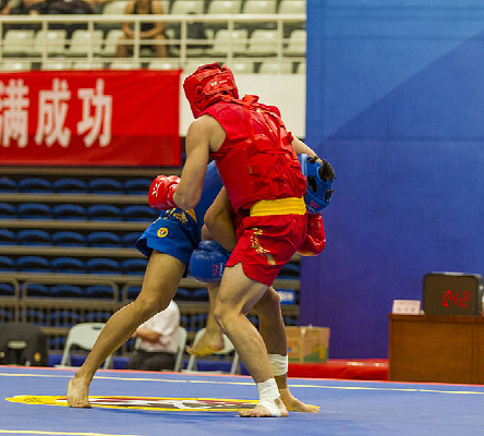 ������ȱ�¥