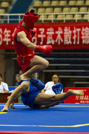 ���Ӽ絹��