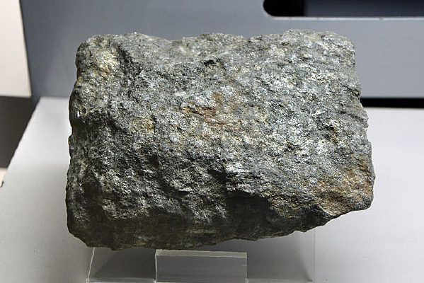 ����ʯ������