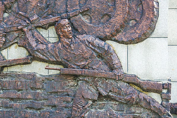 ��ɽ��ʿ��԰���ս���е�Ͷ��սʿȫ���񸡵�