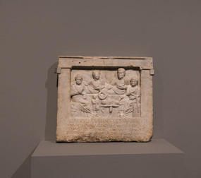 ����ʯĹ��