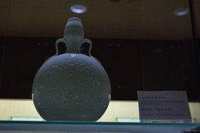 ģӡ�ֻ���«ƿ