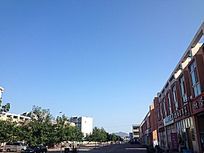 ���µ��糿