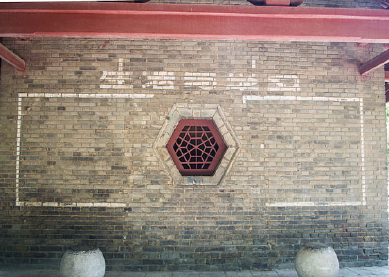 Ӳ�����µĵ����봰