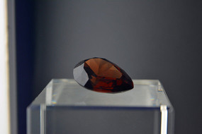 ��ʯ��ɫ��ķ˹�ص�