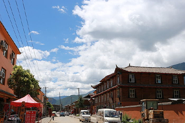 ��ɫ������