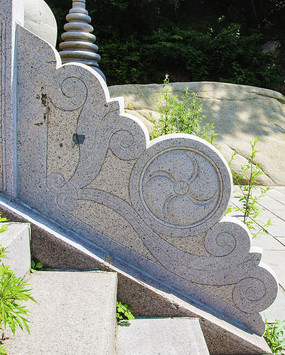 ǧɽ������ʯ��Χ�����ֵ��