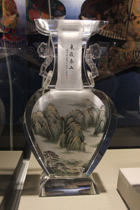 ����̩ɽ����ƿ