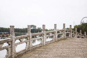 ����ʯ����