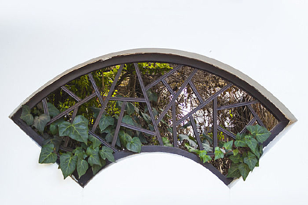 ���δ���