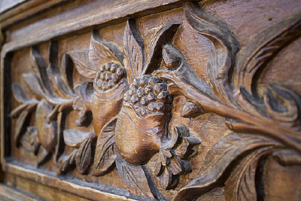 ʯ�������Ŵ�