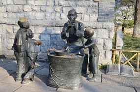 ���������˵���