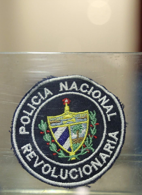 �Ű;��ձ�־