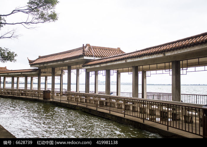 ����ĳ���ͼƬ