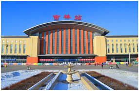 ����վ����