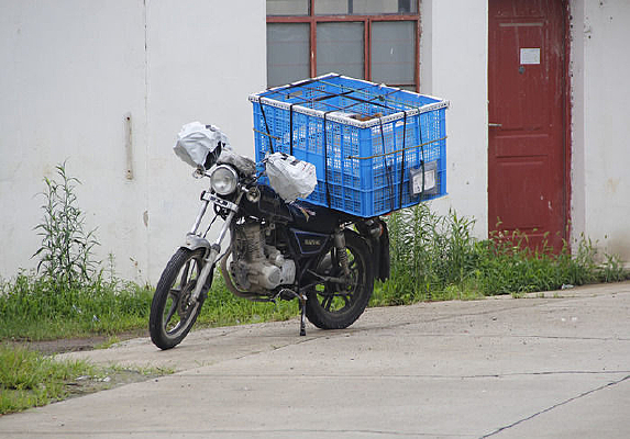 �����Ħ��