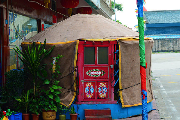 �ɹŰ�����