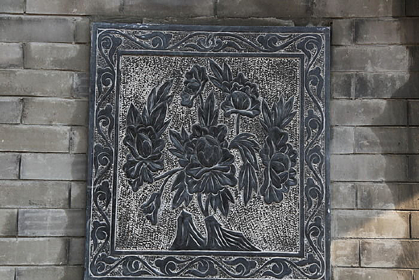 �ڿ�ĵ����ͼ��ʯ��