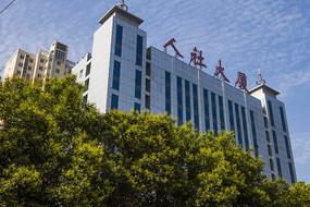 ������õ�����