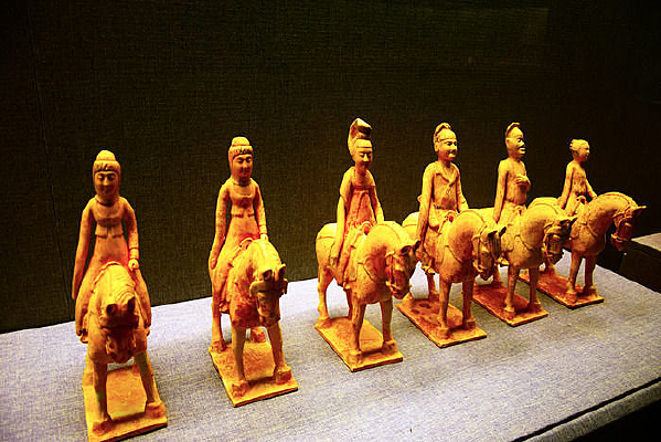 ����������ٸ-��ٸ