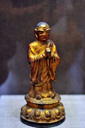 ����ͭ�����Ҷ������