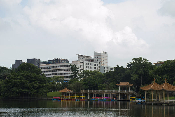 ������ͧ